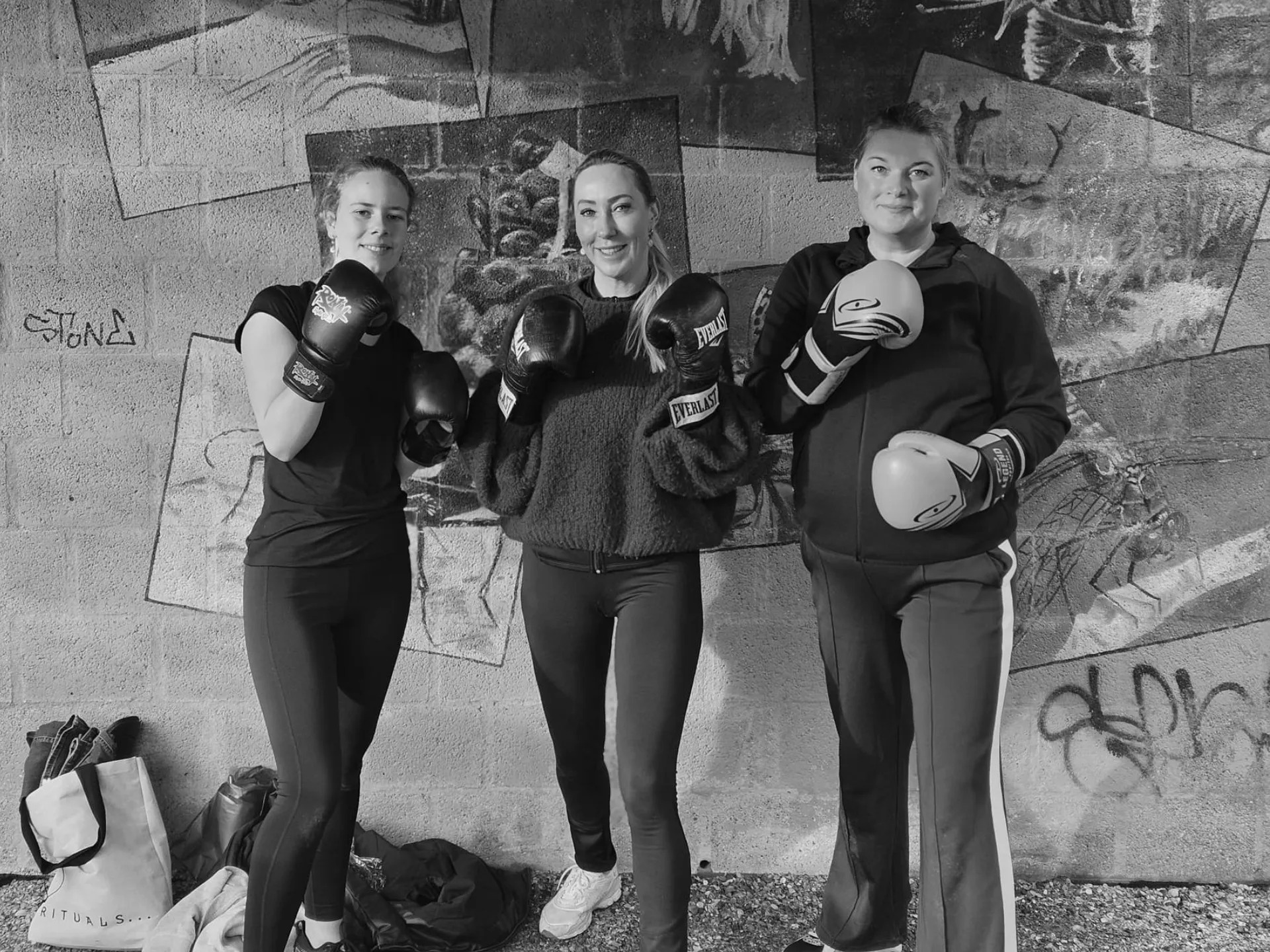 Kickboksen, Boksen, Bootcamp & Zelfverdediging voor Vrouwen – Krachtmakers