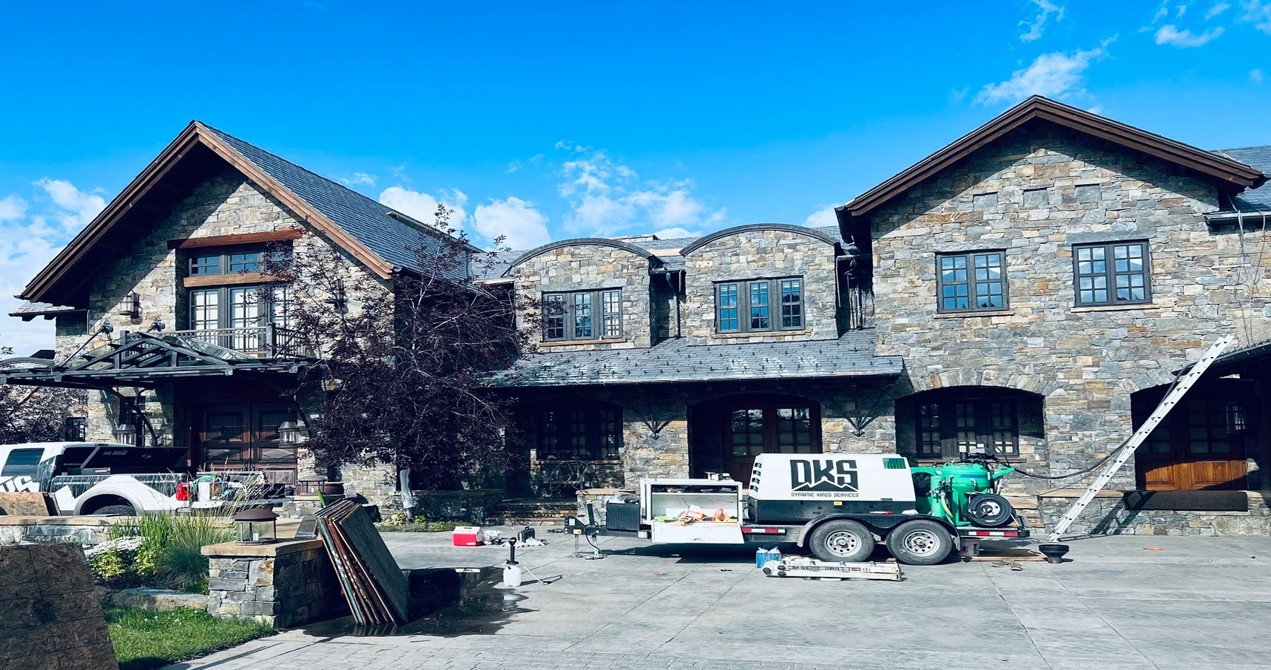 DKS Log Home Restoration