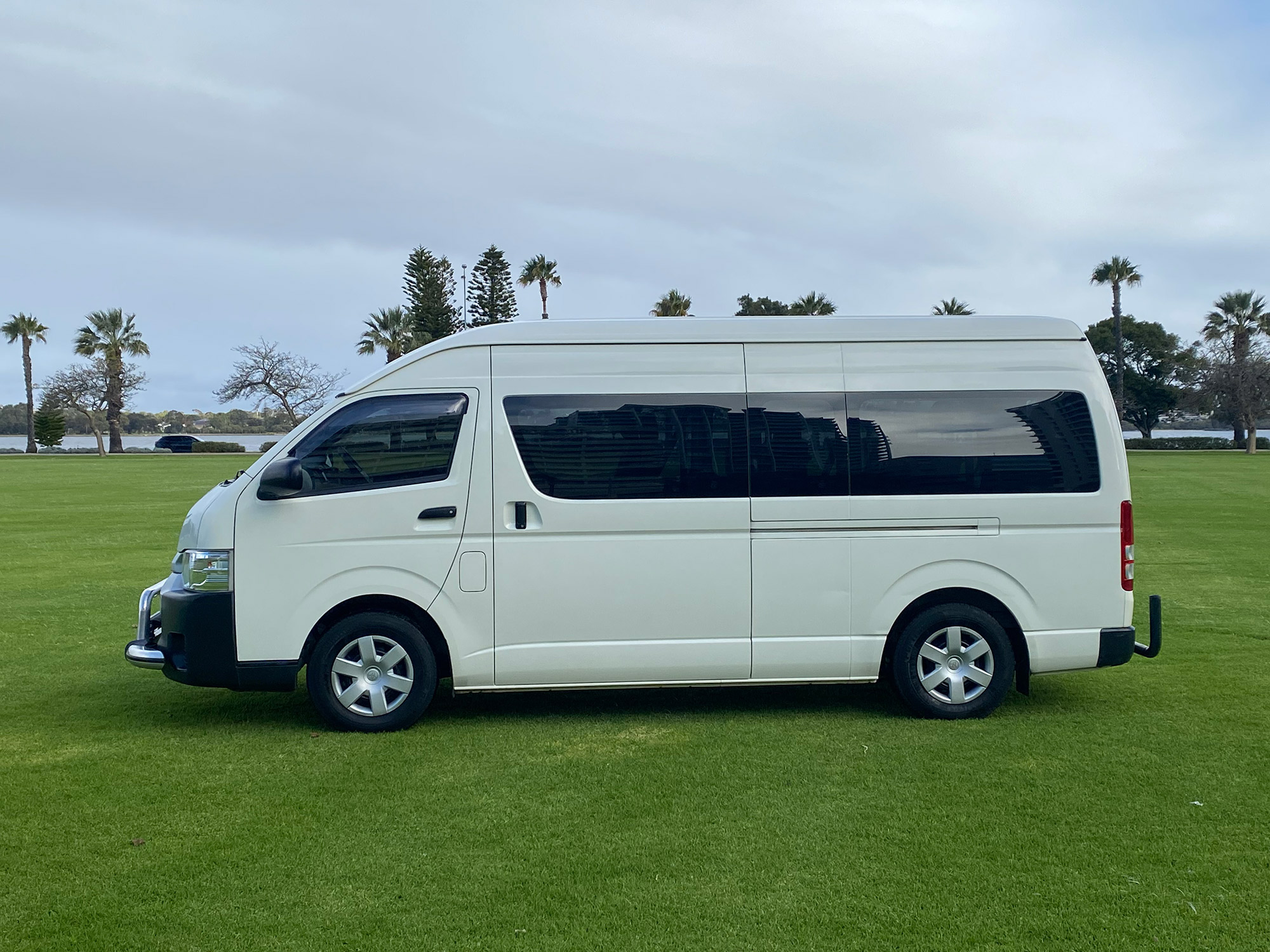 Super Airport Shuttle Mandurah - Gallery 1