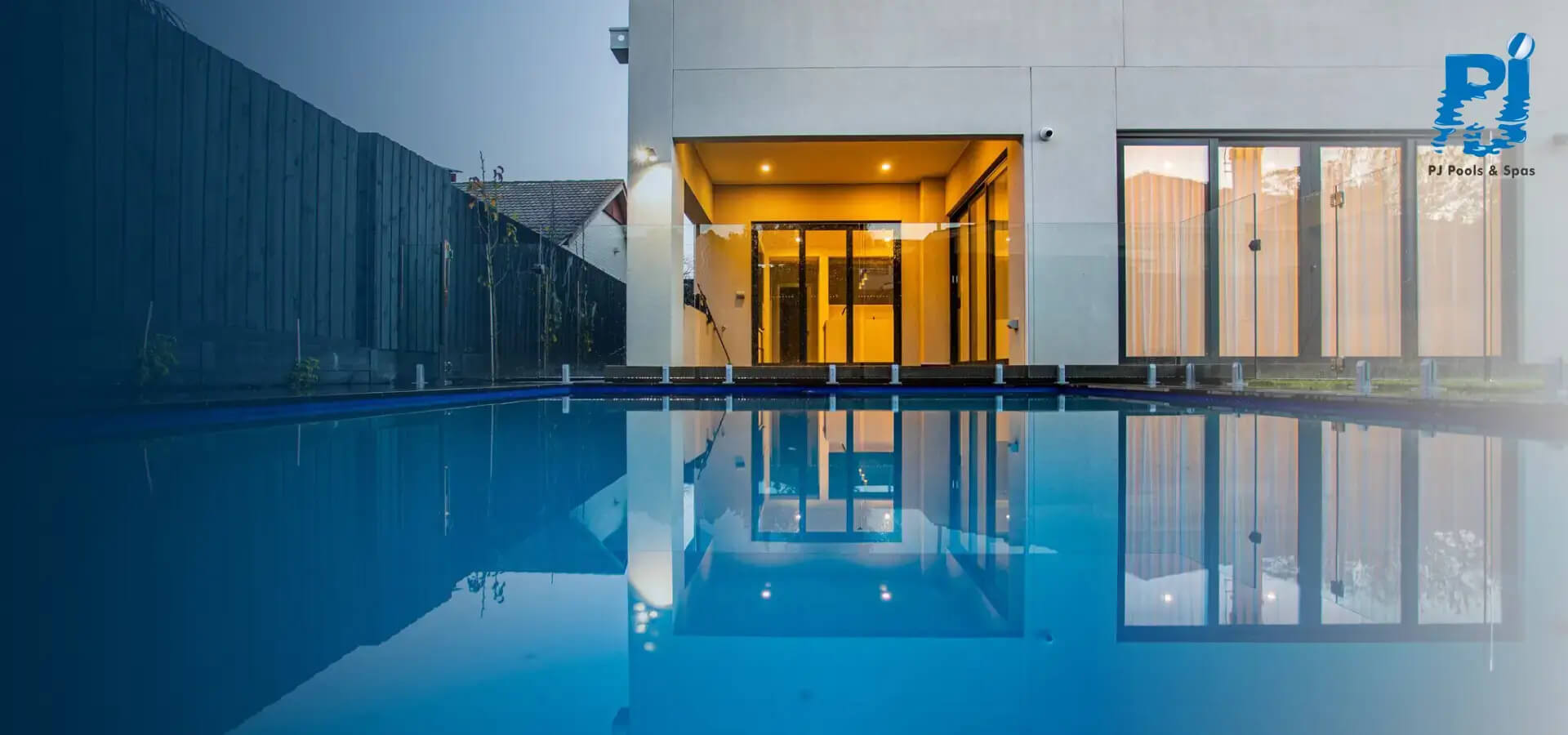 P J POOLS AND SPAS - Gallery 5