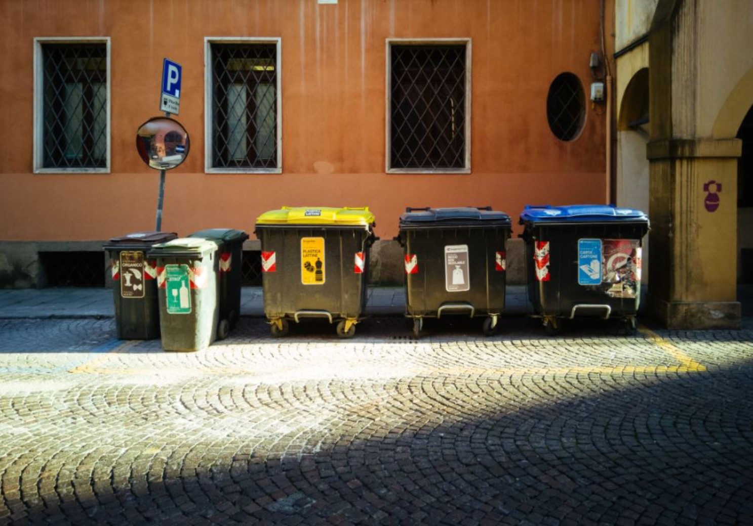 Mini Bin - Skip Bins - Gallery 1