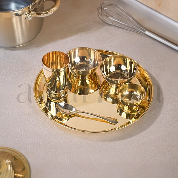 Traditional Brass Thali – Elegant & Durable Dining Plate