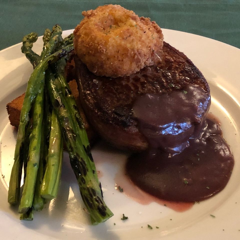 Hunter's Grille &amp; Tap at The Grafton Inn