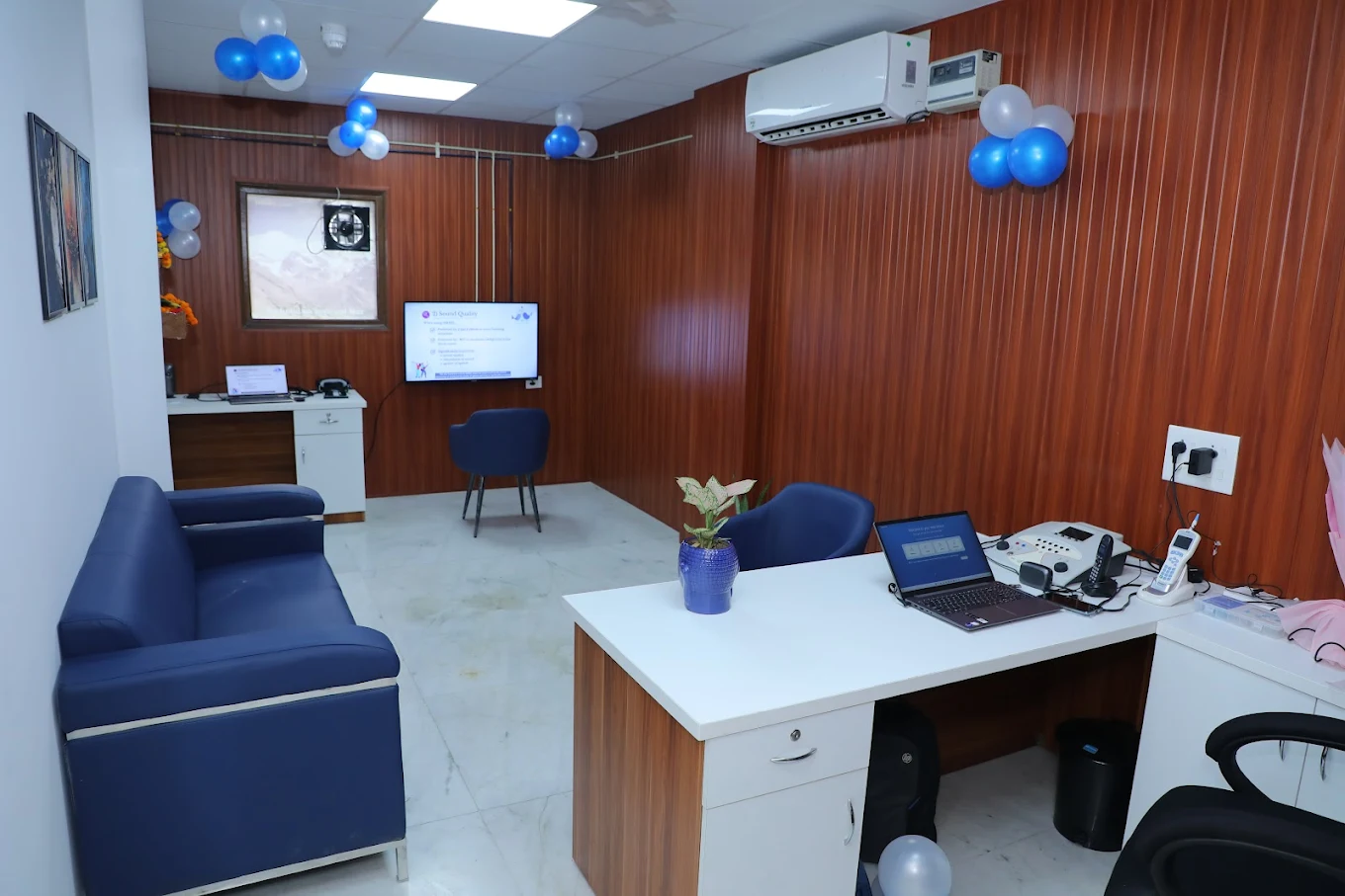Best Digital Hearing Aid Clinic in Delhi - Gallery 1