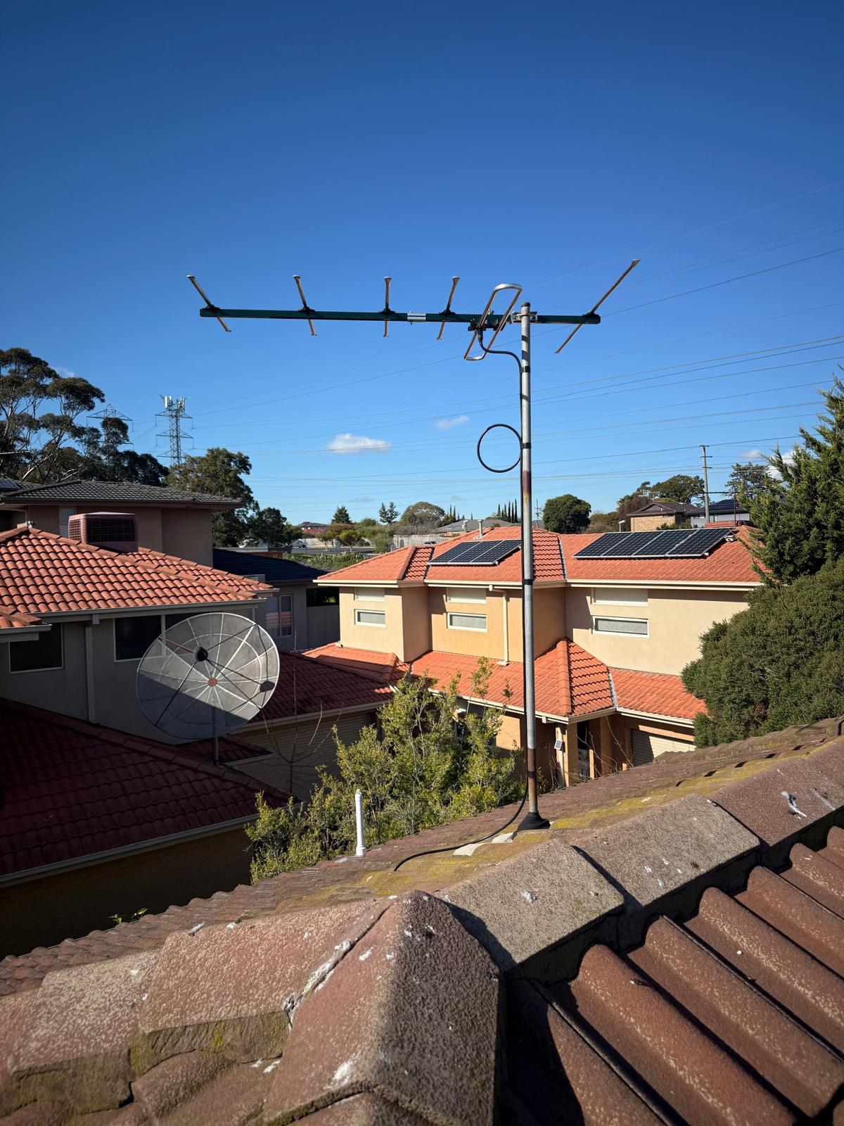 Sky Connection Antennas & Security - Gallery 5