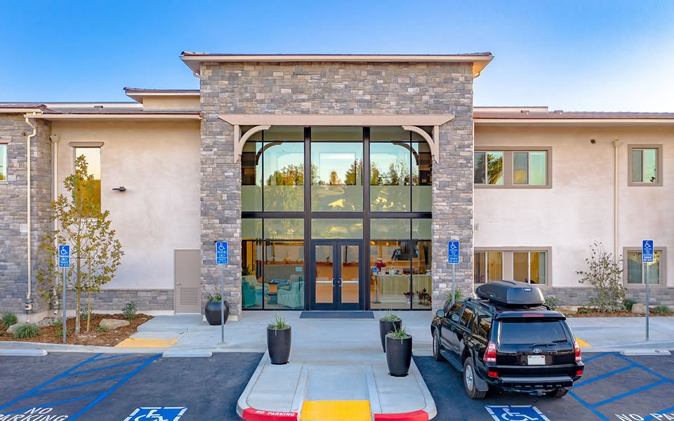 Vista at Simi Valley - Gallery 1